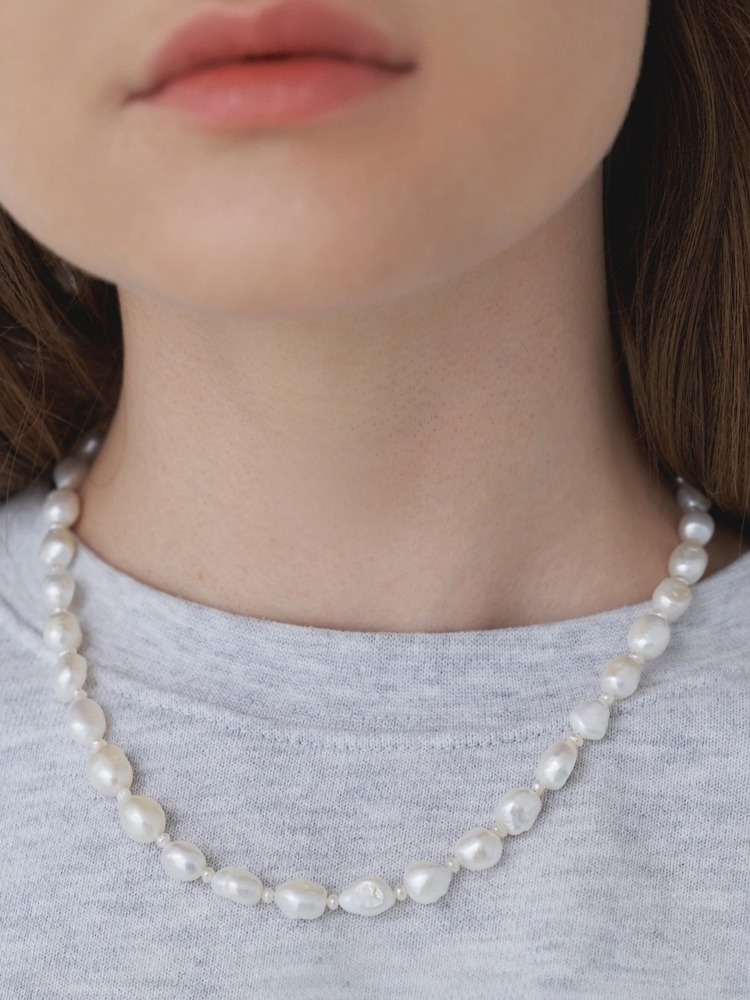 Fongdang Pearl Necklace
