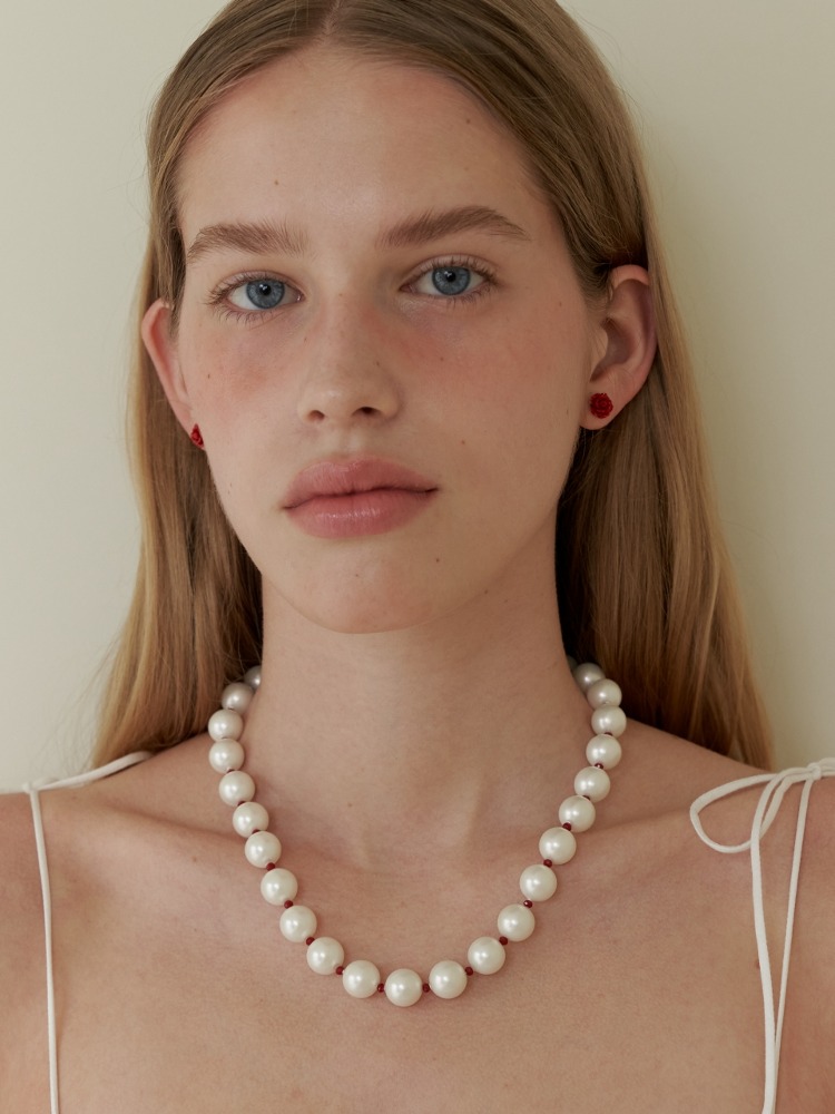 Soft Medium Pearl &amp; Beads Necklace